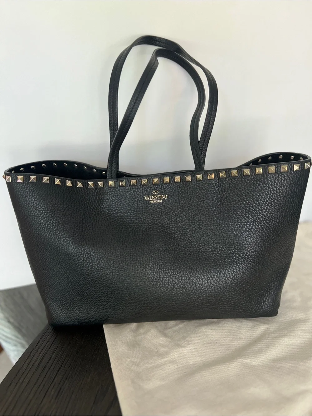 Valentino Garavani Black Pebbled Leather Rockstud Tote